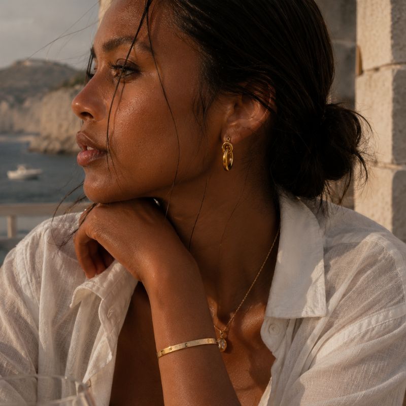 Noéline Knot Hoops