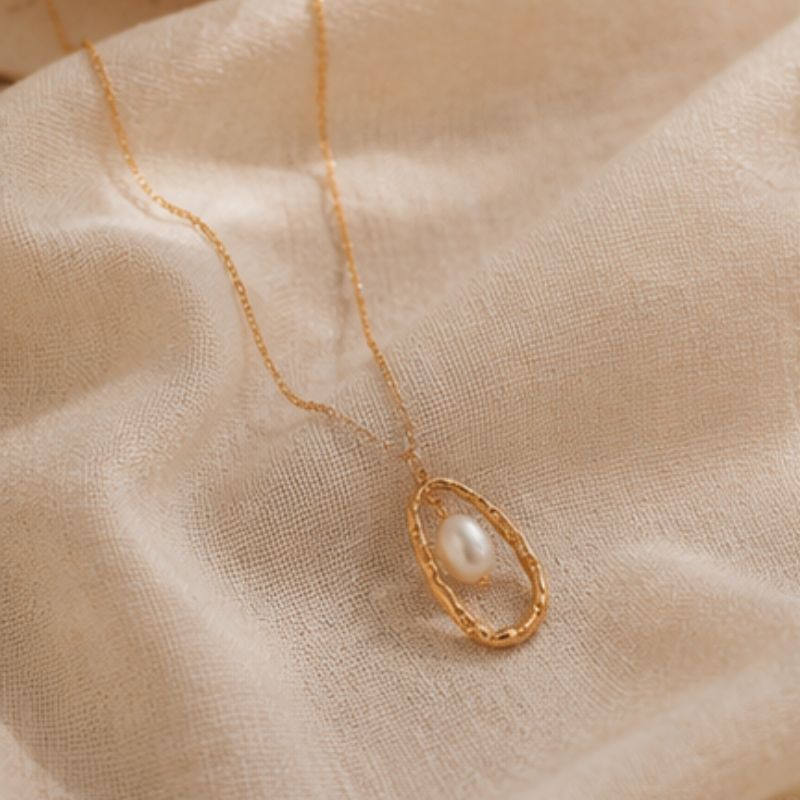 Isolde Pearl Necklace